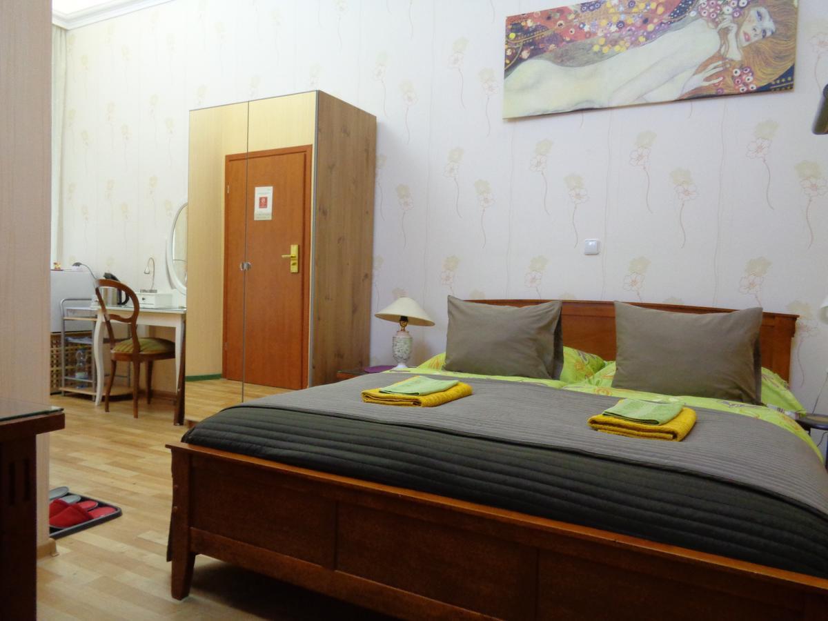 Budapest Guestrooms Bagian luar foto