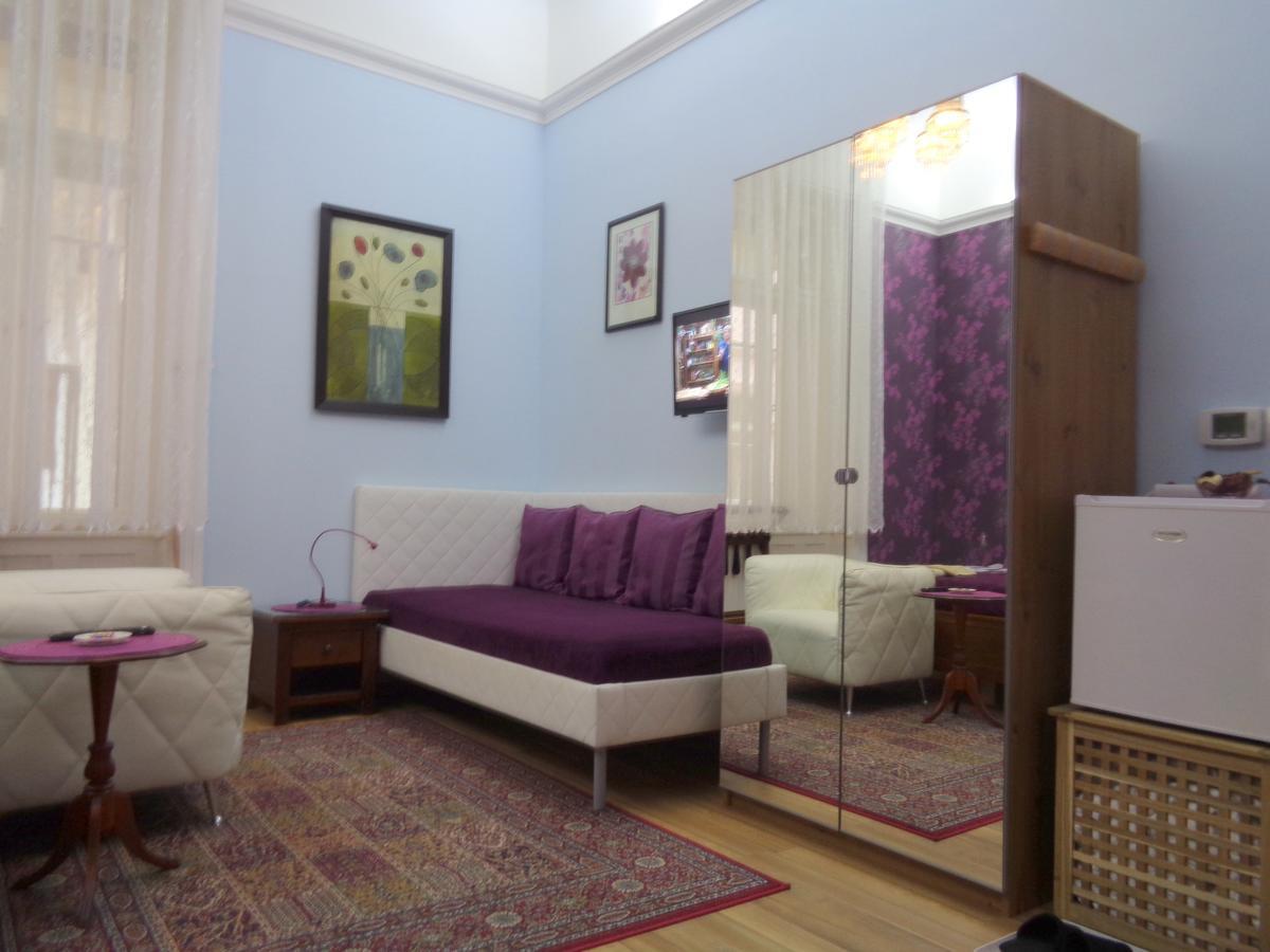 Budapest Guestrooms Bagian luar foto