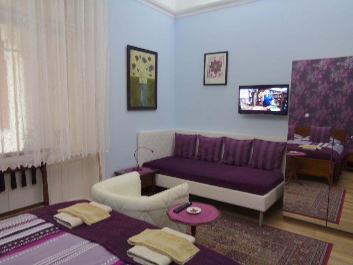 Budapest Guestrooms Bagian luar foto