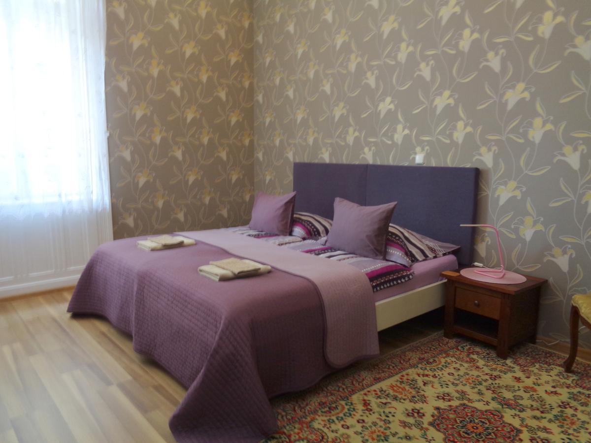 Budapest Guestrooms Bagian luar foto