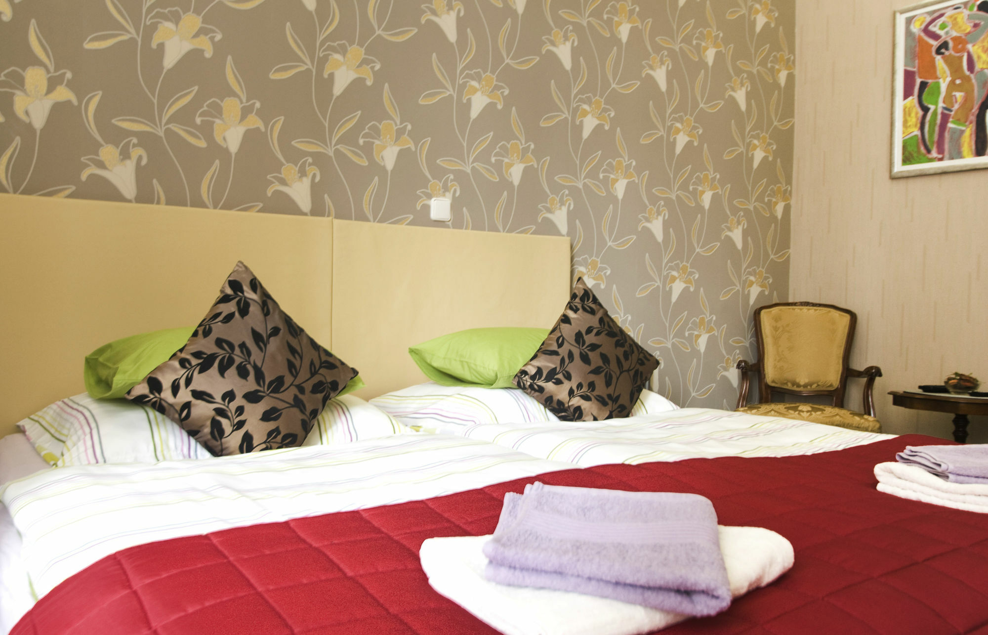 Budapest Guestrooms Bagian luar foto