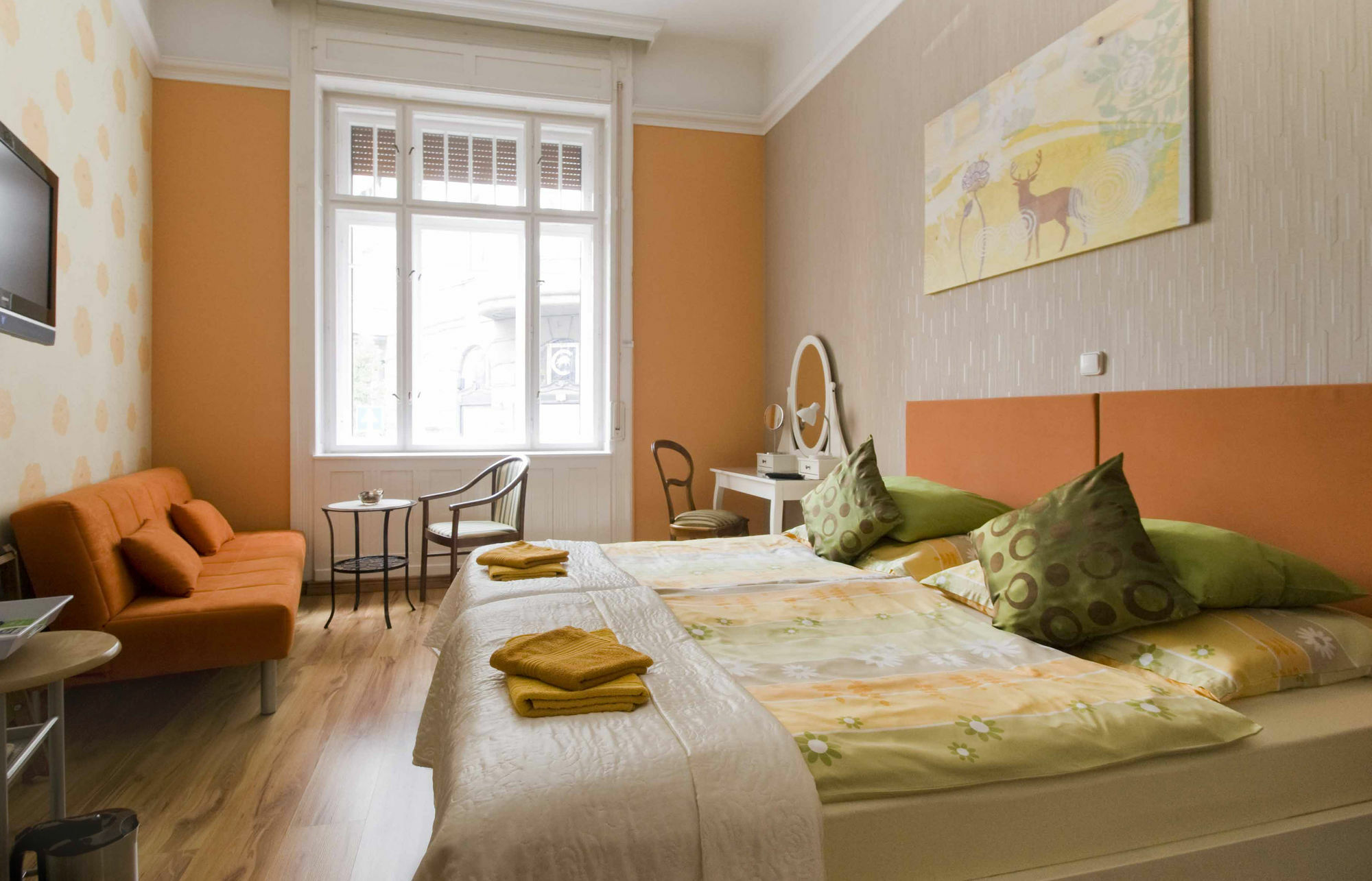 Budapest Guestrooms Bagian luar foto