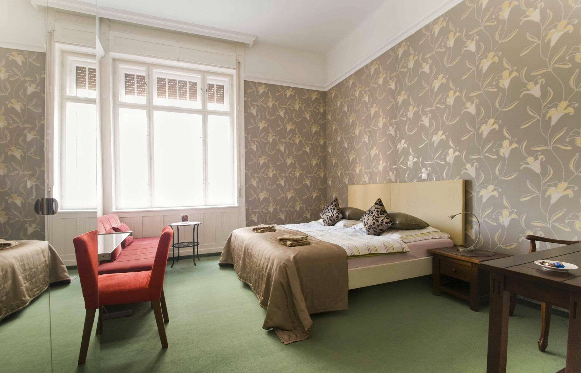 Budapest Guestrooms Bagian luar foto